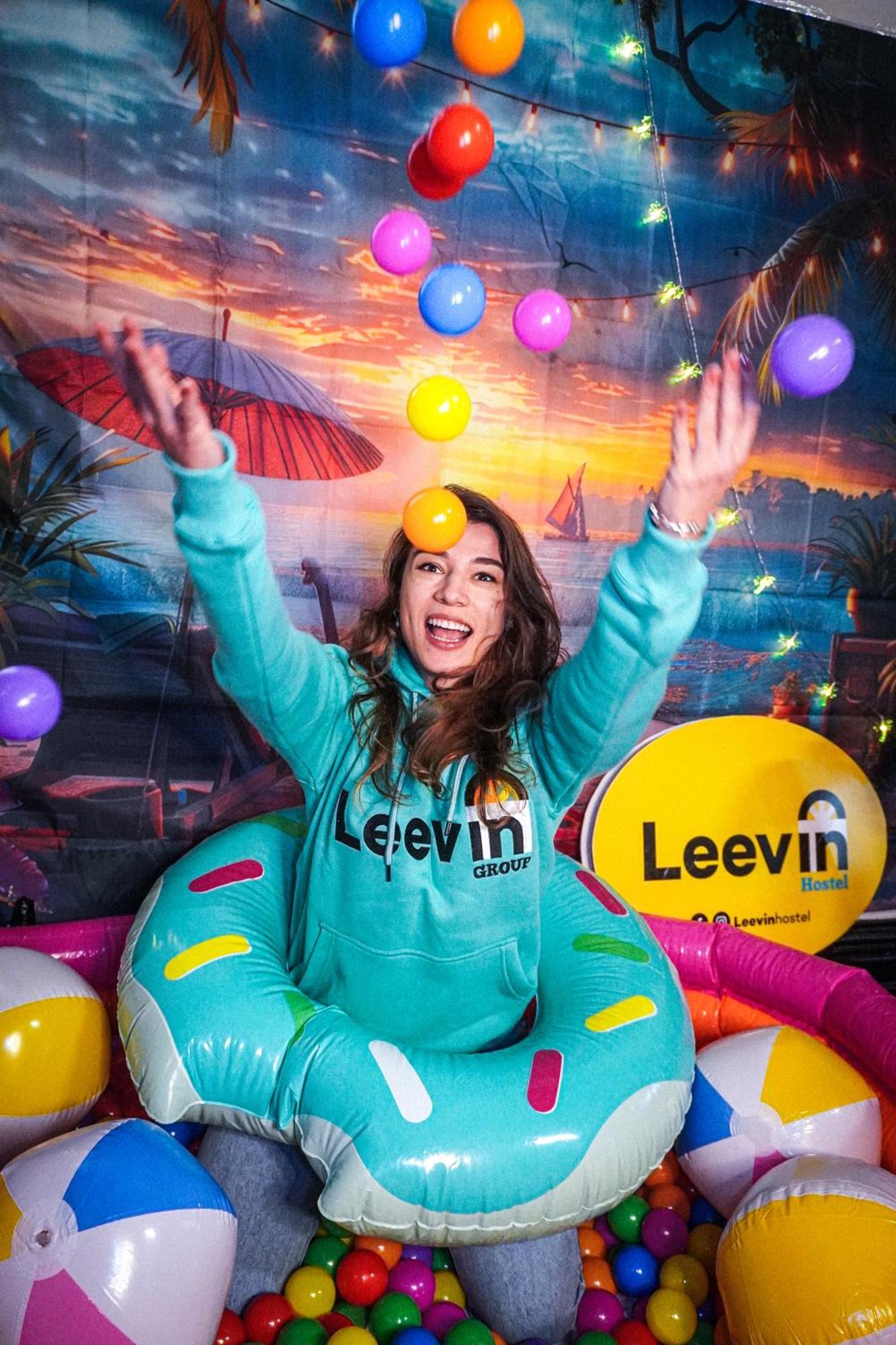 Leevin Hostel George Дъблин Екстериор снимка